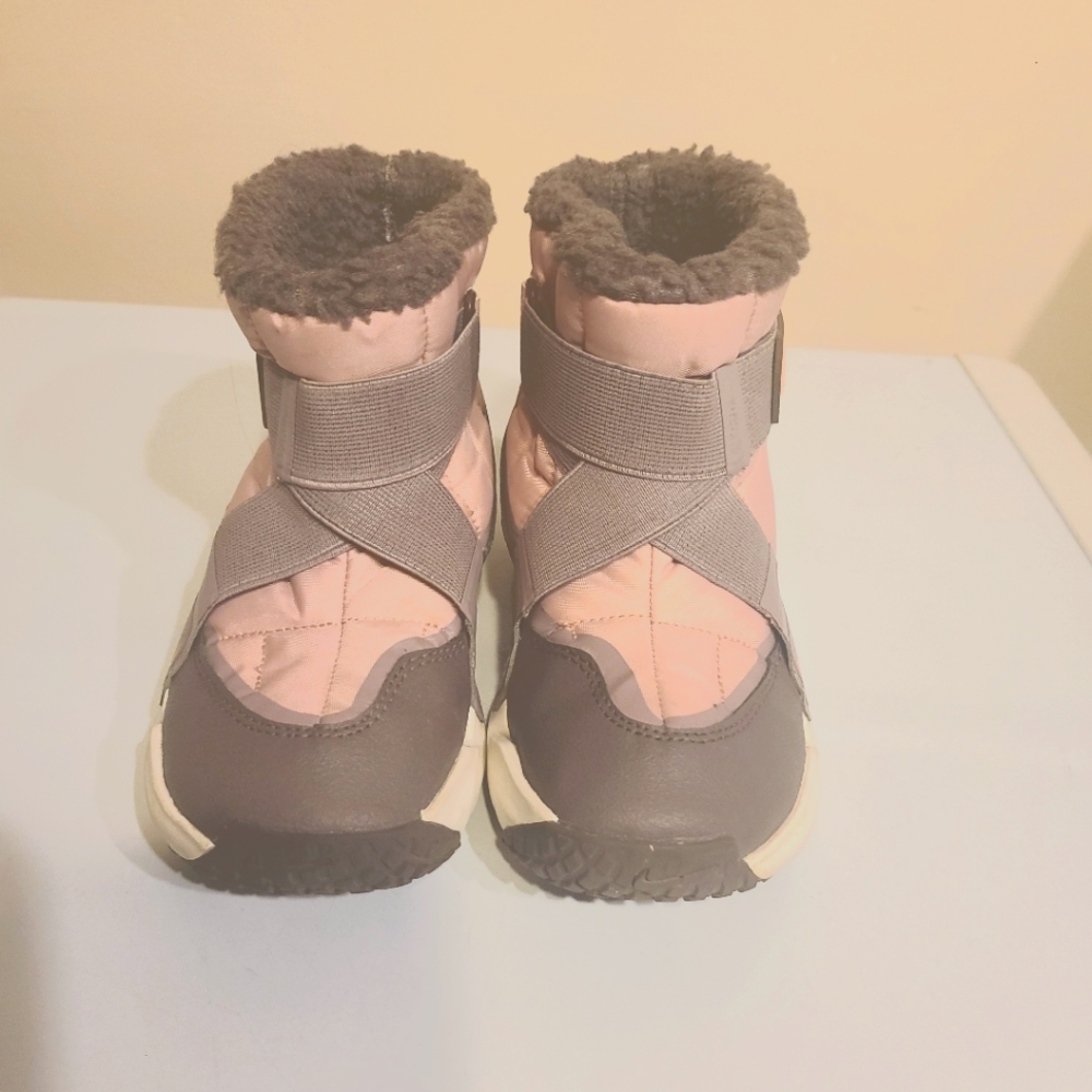 Nike Boots